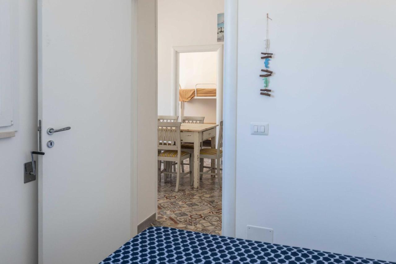 Villetta Andrea A Due Passi Dalla Sabbia - Apulia Home Torre San Giovanni Ugento Eksteriør billede