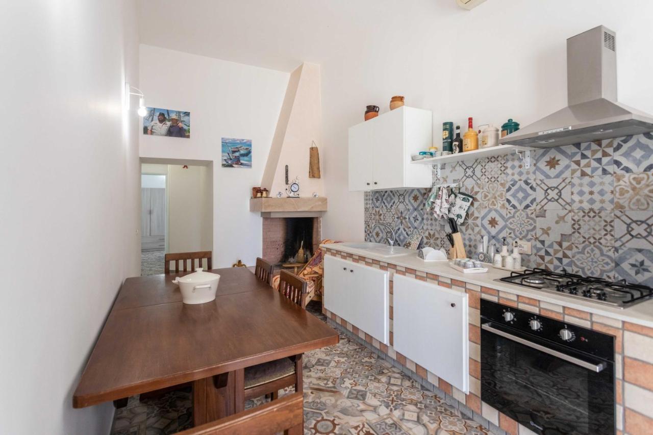 Villetta Andrea A Due Passi Dalla Sabbia - Apulia Home Torre San Giovanni Ugento Eksteriør billede